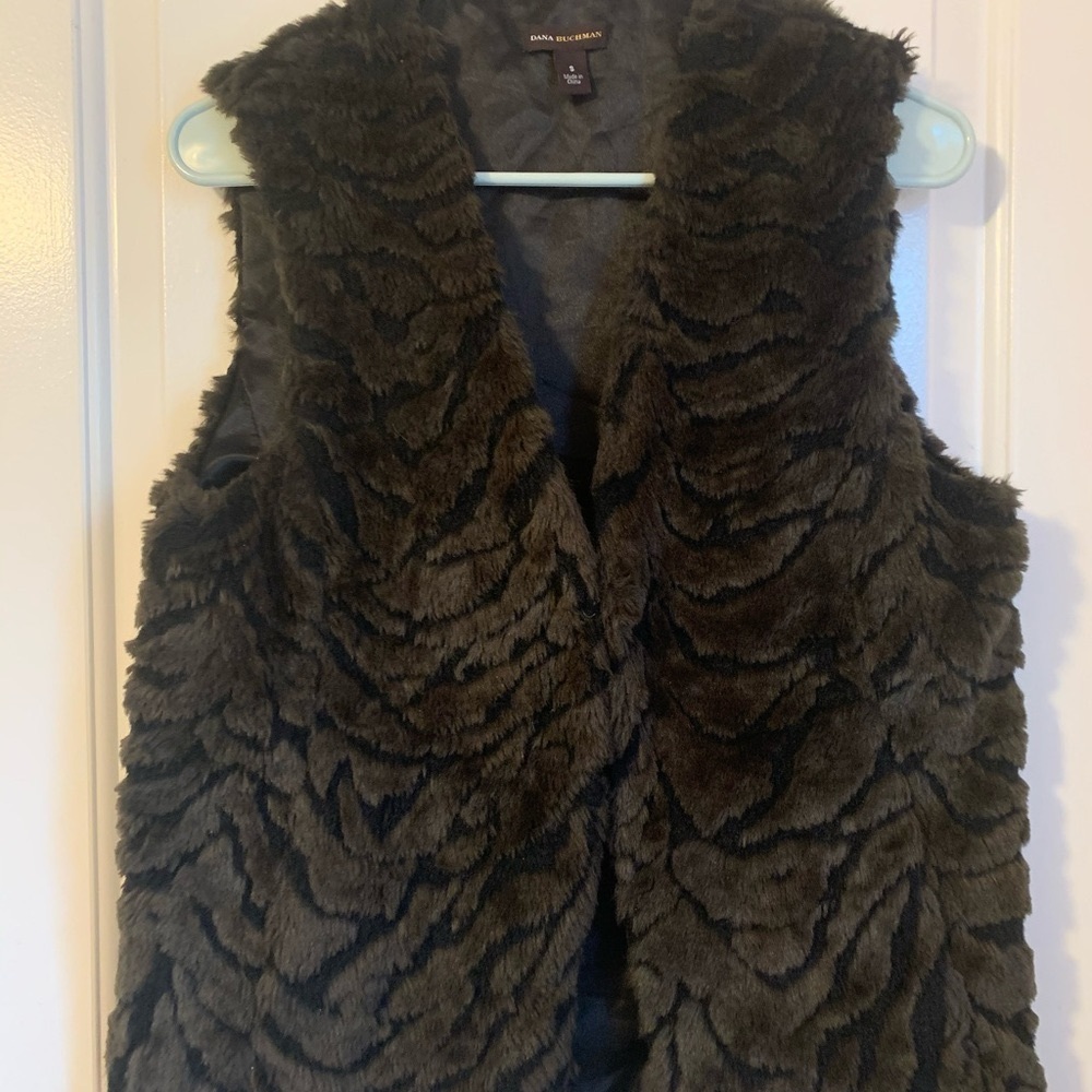 Dana Buchman Brown Faux Fur Vest S